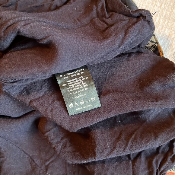 Strut & Bolt Off Shoulder Dress Missing Tag - size XS/S Petite - Picture 4 of 7